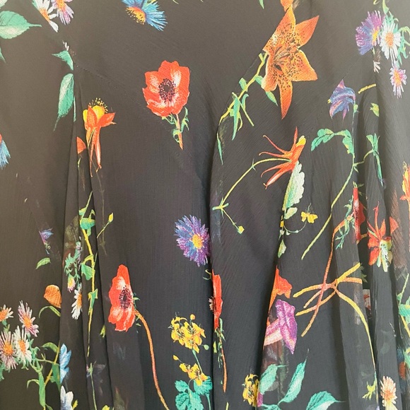 Mango skirt with size zipper closure - Picture 2 of 6